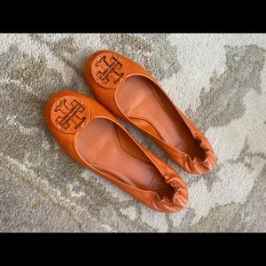 Tory Burch Reva  Sunset Orange size 10m. Like new